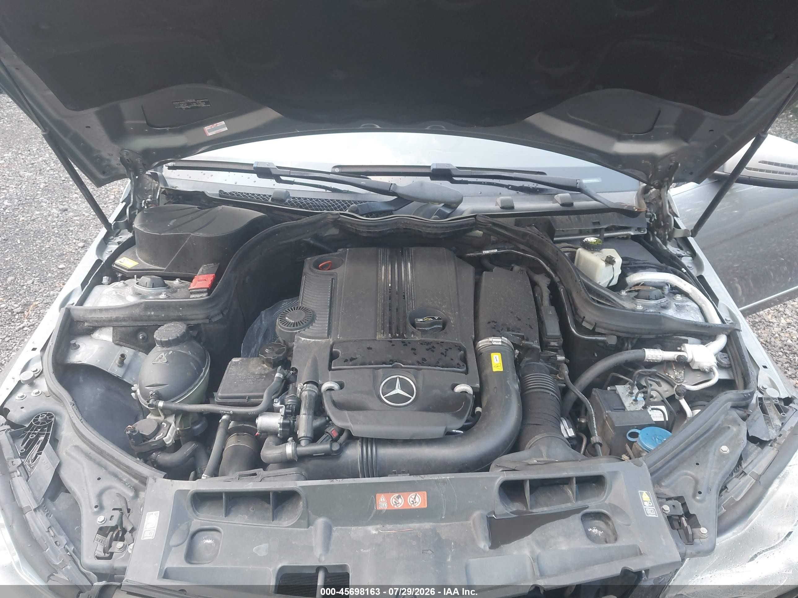 2013 Mercedes-benz C 250 Sport Gray vin: WDDGF4HB3DR290011