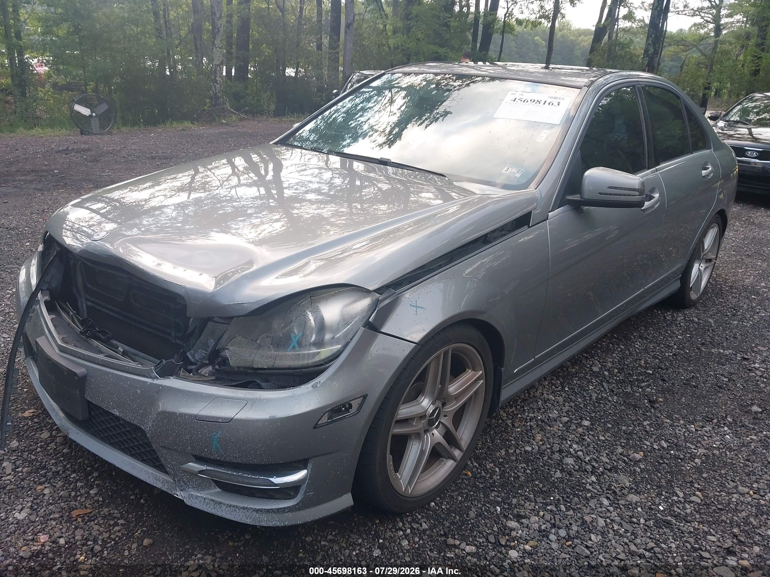 2013 Mercedes-benz C 250 Sport Gray vin: WDDGF4HB3DR290011