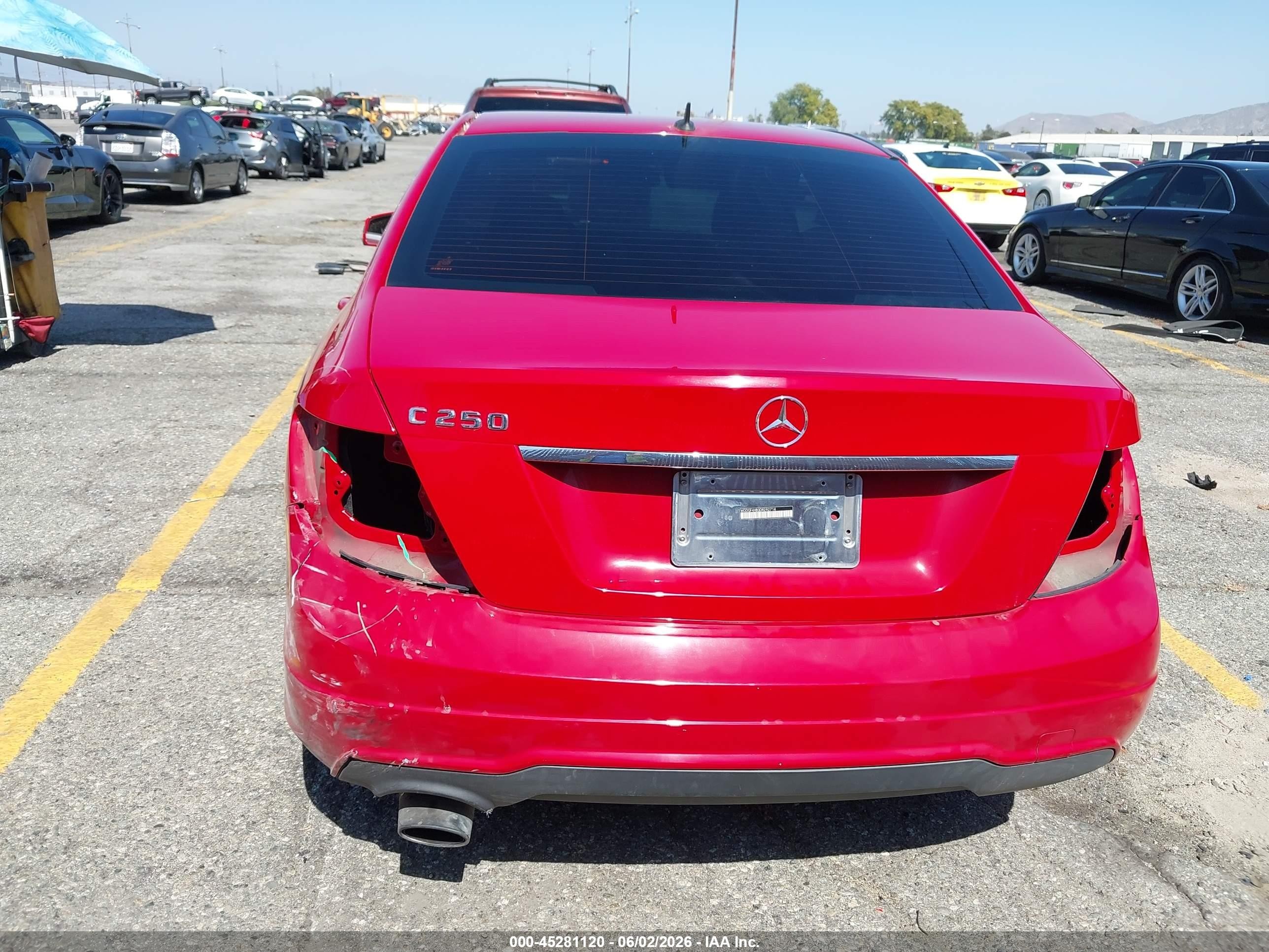2013 Mercedes-benz C 250 Sport Red vin: WDDGF4HB3DR292714