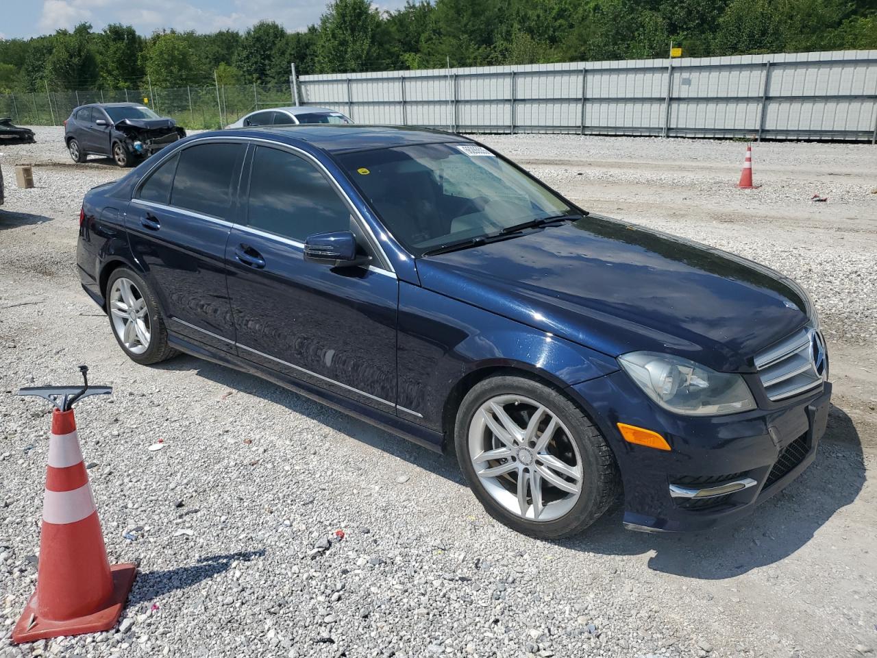 2013 Mercedes-benz C 250 Black vin: WDDGF4HB3DR296505