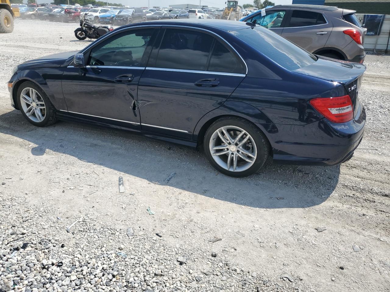 2013 Mercedes-benz C 250 Black vin: WDDGF4HB3DR296505