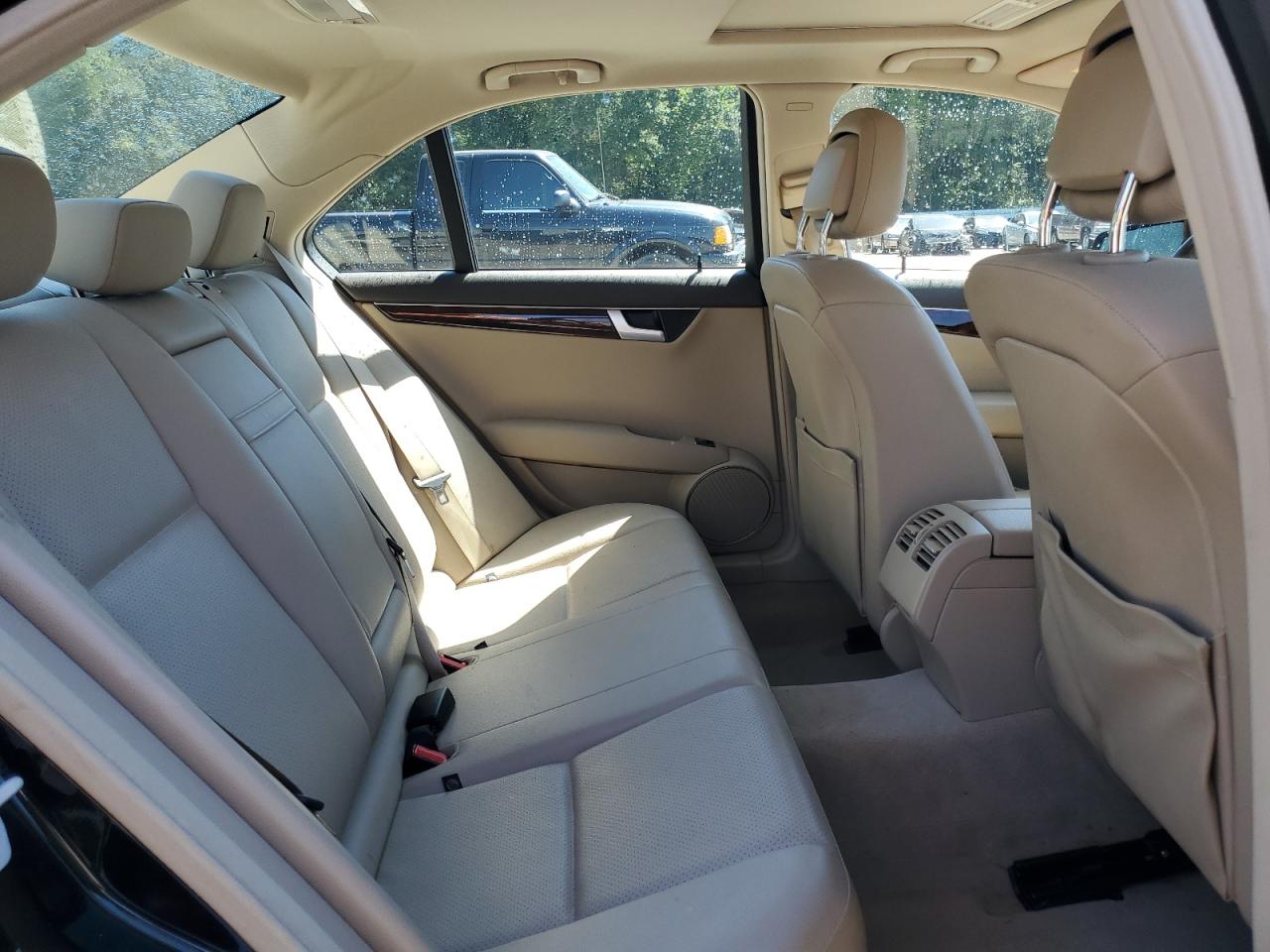 2014 Mercedes-benz C 250 Black vin: WDDGF4HB3EA933053