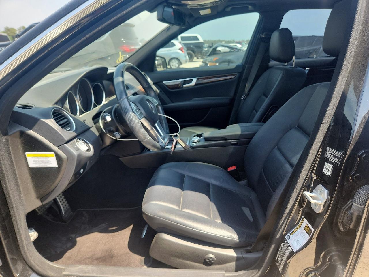 2014 Mercedes-benz C-class C250 Rwd Black vin: WDDGF4HB3EA955747