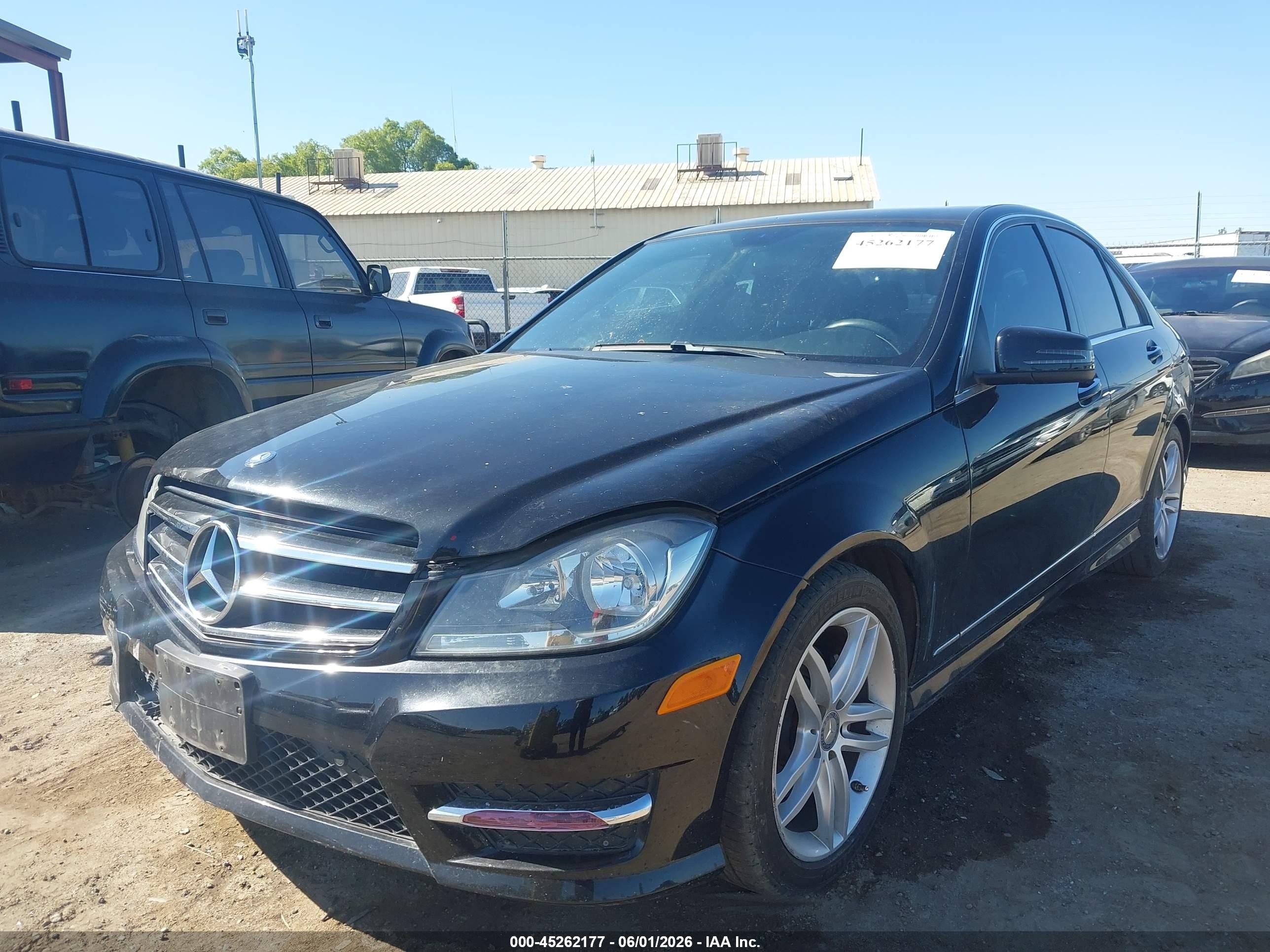 2014 Mercedes-benz C 250 Sport Черный vin: WDDGF4HB3EA962990