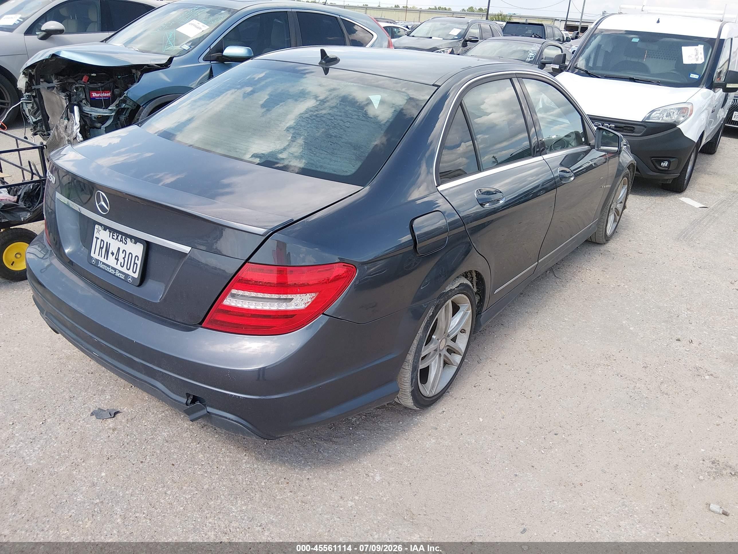 2014 Mercedes-benz C 250 Sport Black vin: WDDGF4HB3ER305737