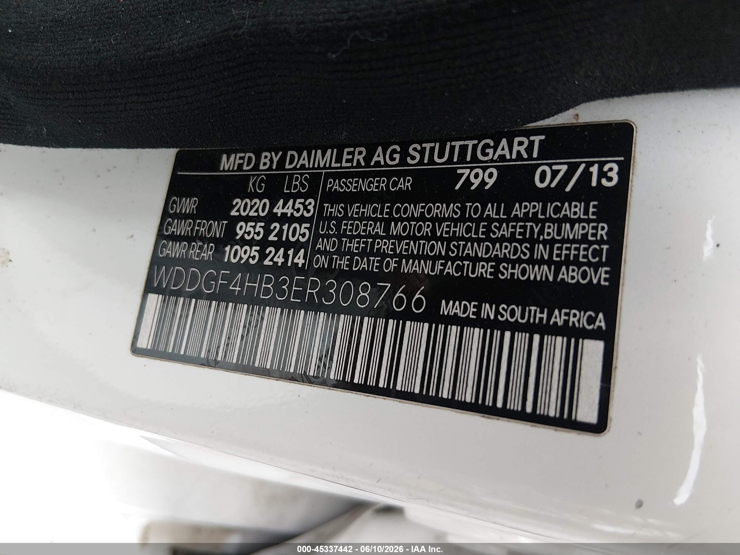2014 Mercedes-benz C 250 Sport White vin: WDDGF4HB3ER308766