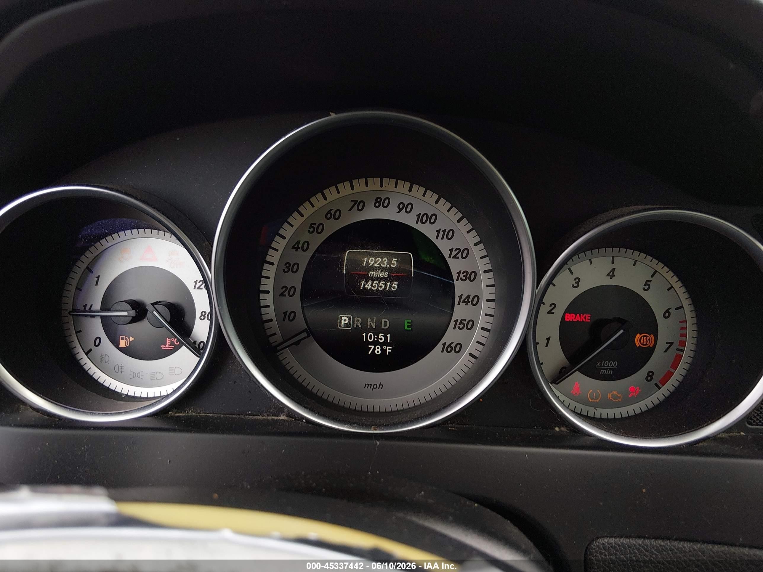 2014 Mercedes-benz C 250 Sport White vin: WDDGF4HB3ER308766