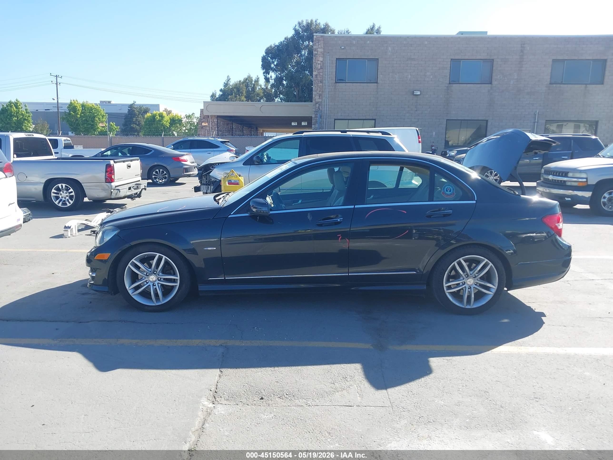 2012 Mercedes-benz C 250 Sport Black vin: WDDGF4HB4CA612765