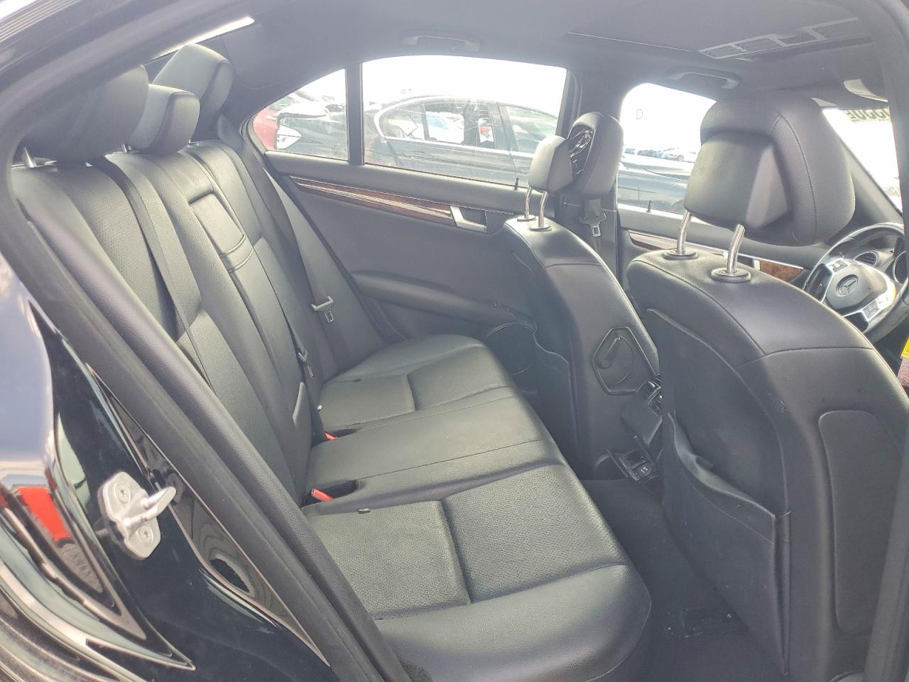 2012 Mercedes-benz C 250 Black vin: WDDGF4HB4CA623264