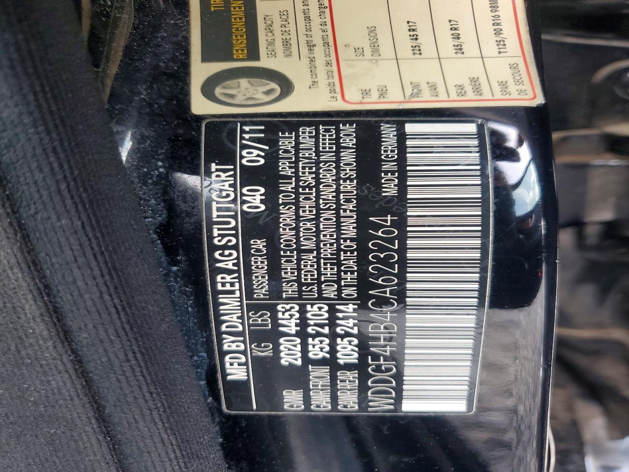 2012 Mercedes-benz C 250 Black vin: WDDGF4HB4CA623264