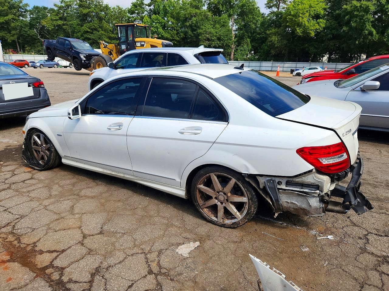 2012 Mercedes-benz C 250 White vin: WDDGF4HB4CR222041