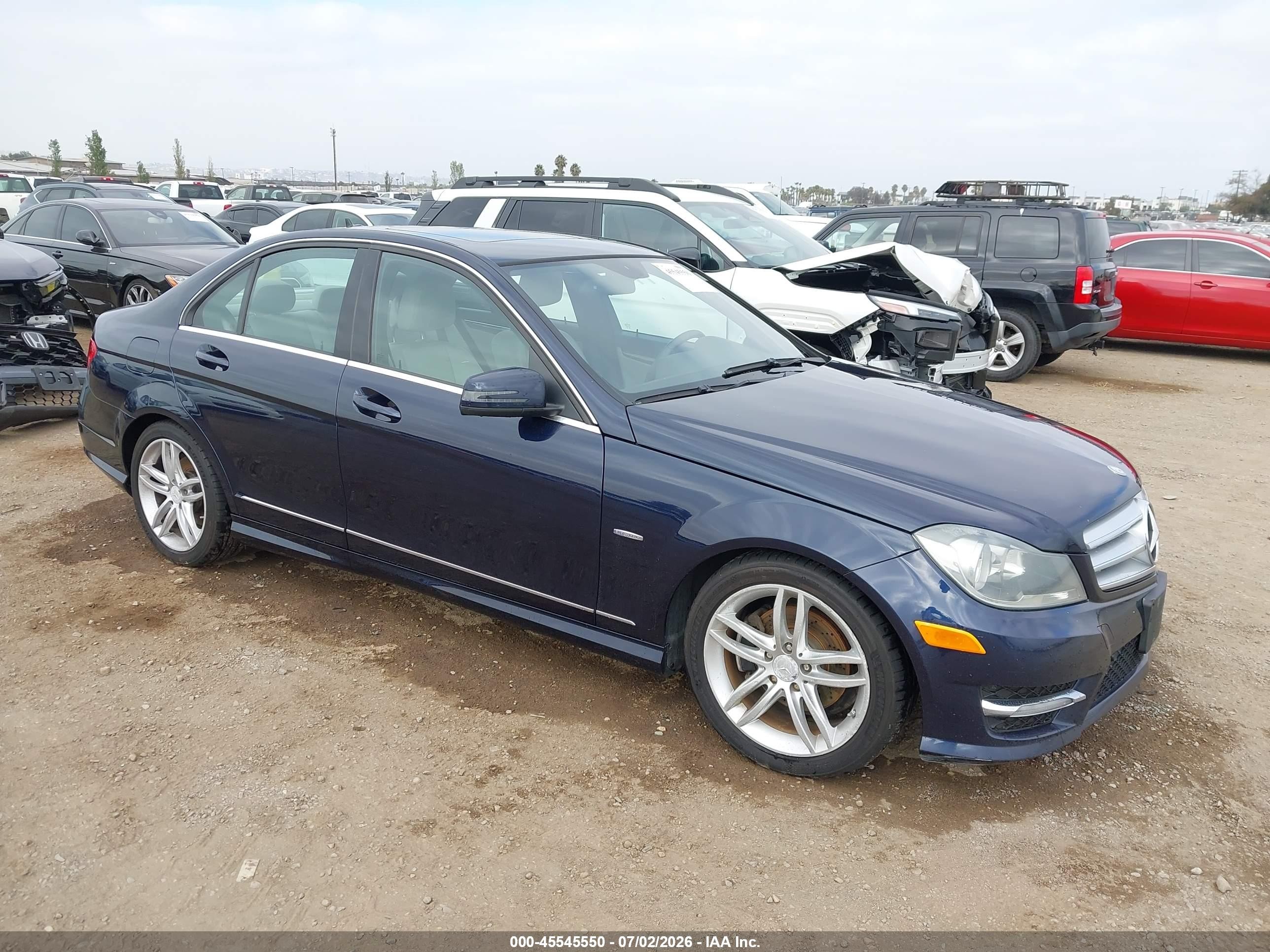 WDDGF4HB4CR231872