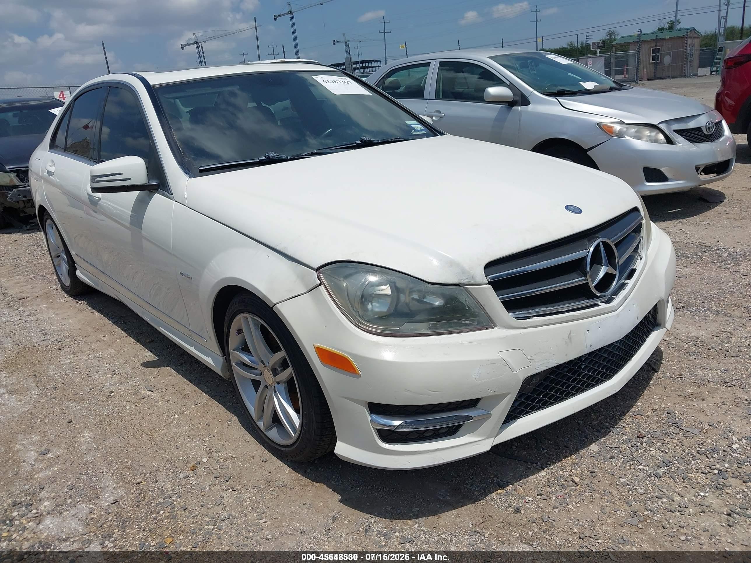 WDDGF4HB4CR235078
