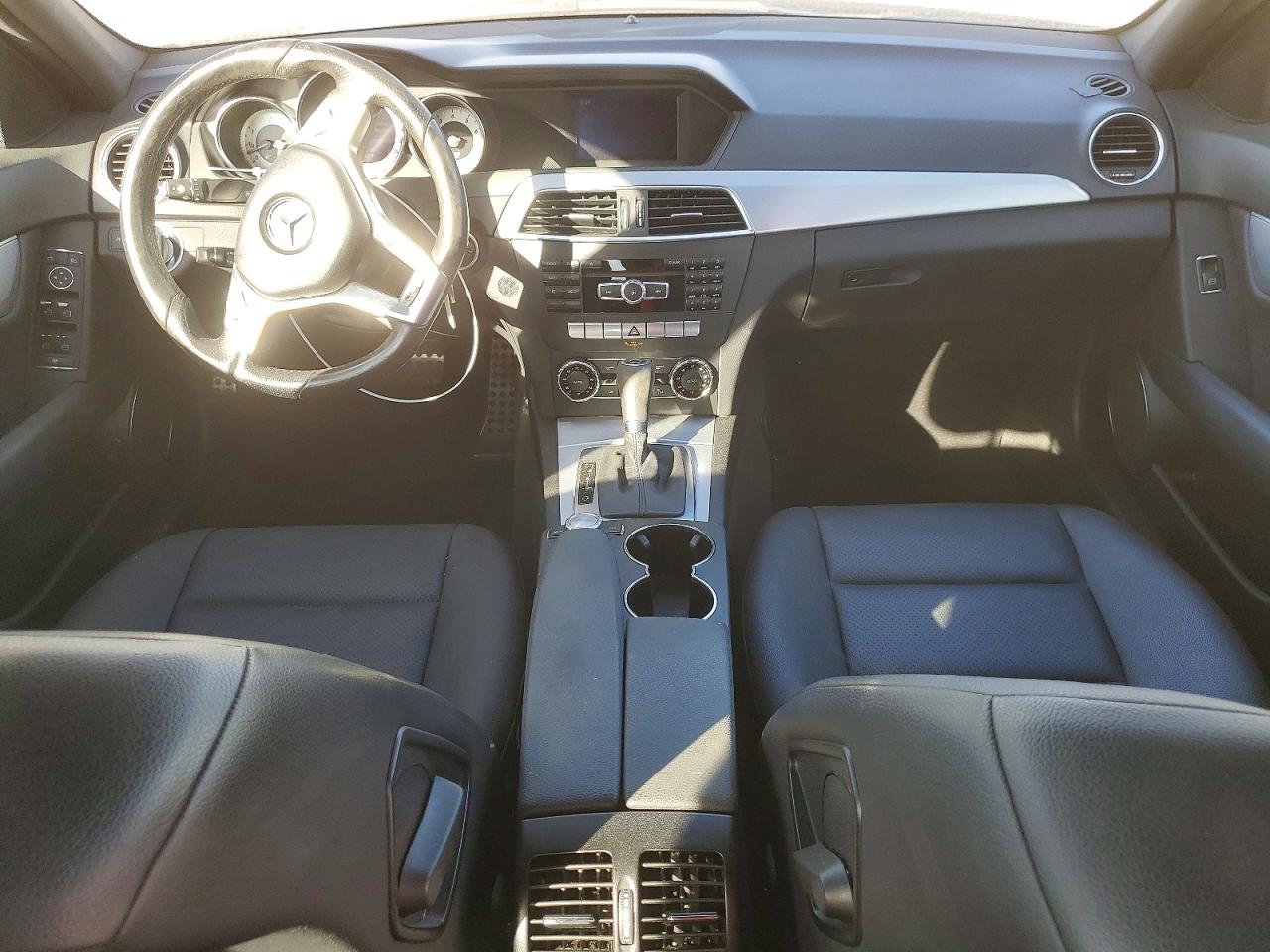 2013 Mercedes-benz C 250 Black vin: WDDGF4HB4DA753093