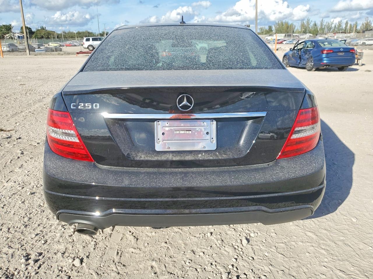 2013 Mercedes-benz C 250 Black vin: WDDGF4HB4DA753093