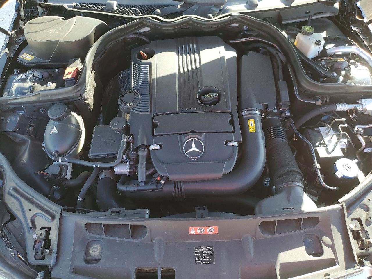 2013 Mercedes-benz C 250 Black vin: WDDGF4HB4DA753093