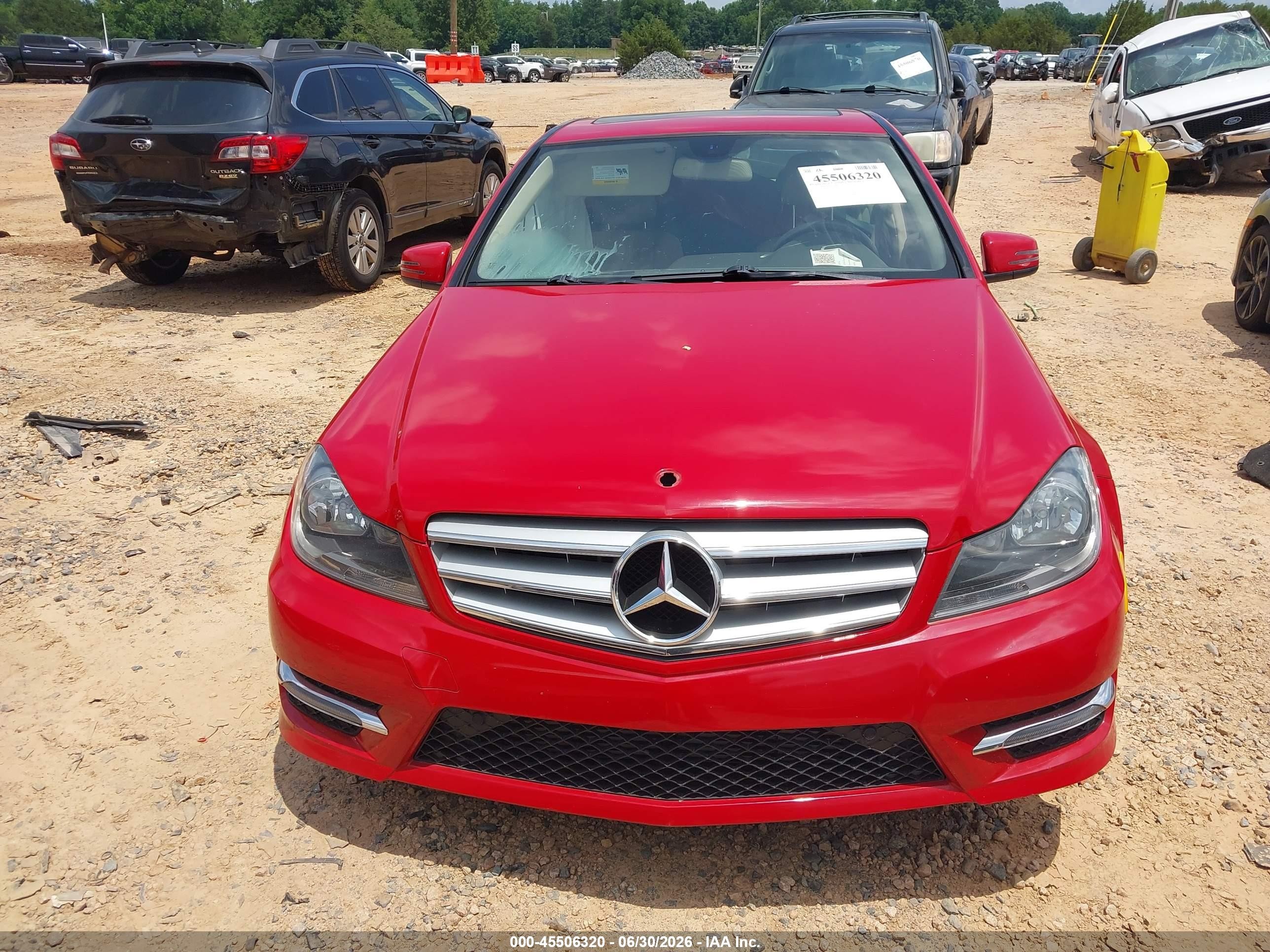 2013 Mercedes-benz C 250 Sport Red vin: WDDGF4HB4DA790581