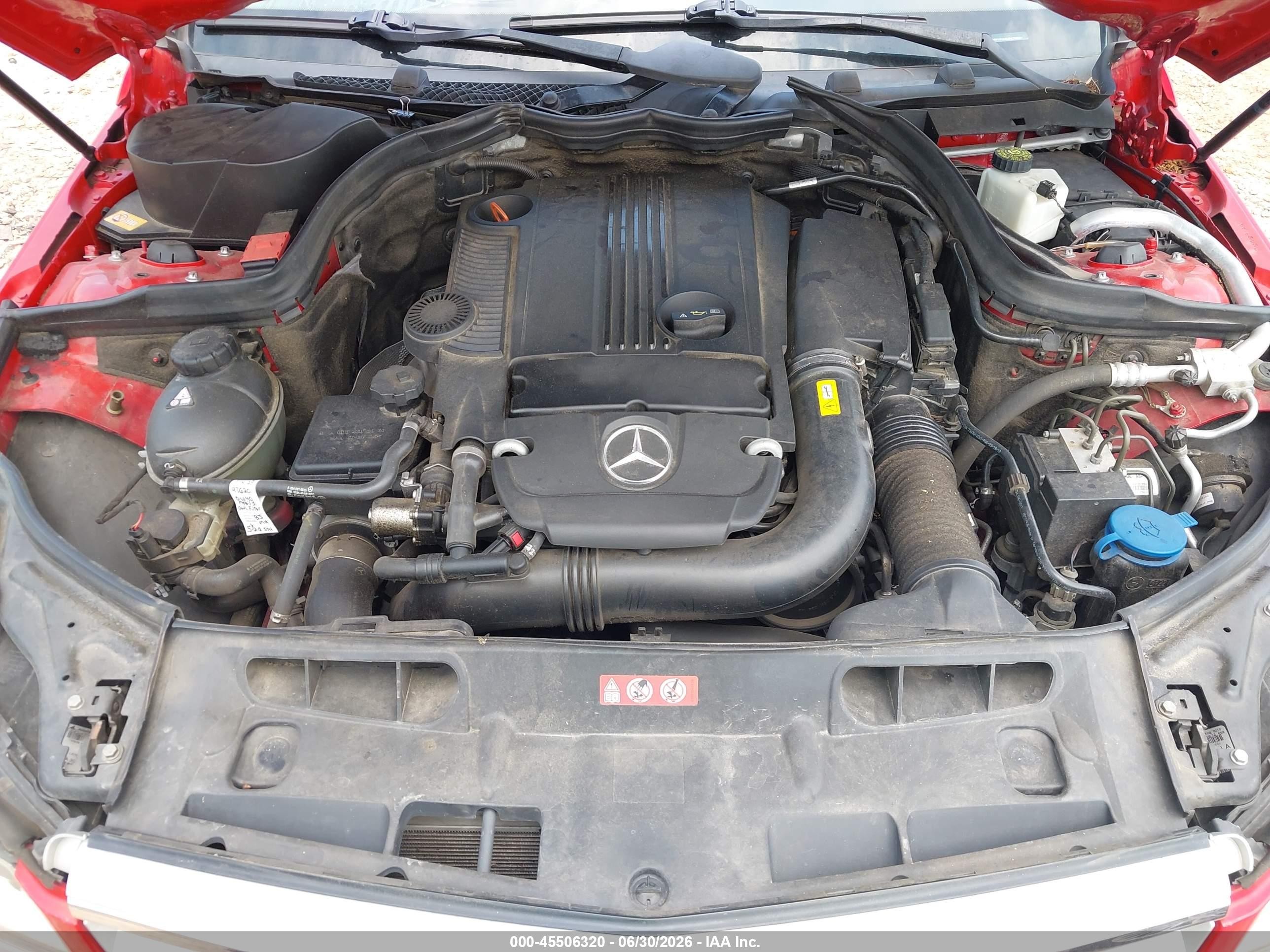 2013 Mercedes-benz C 250 Sport Red vin: WDDGF4HB4DA790581