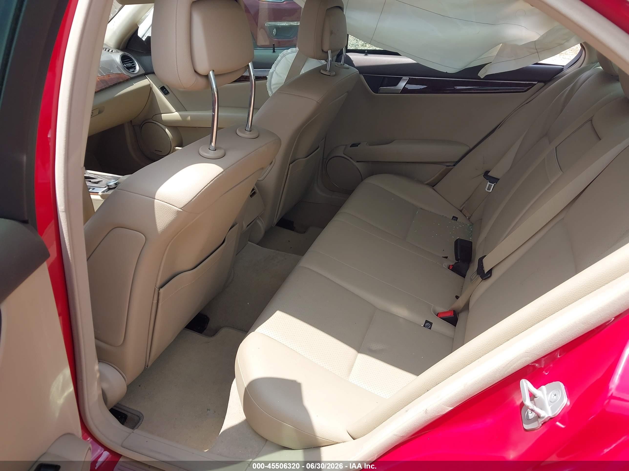 2013 Mercedes-benz C 250 Sport Red vin: WDDGF4HB4DA790581