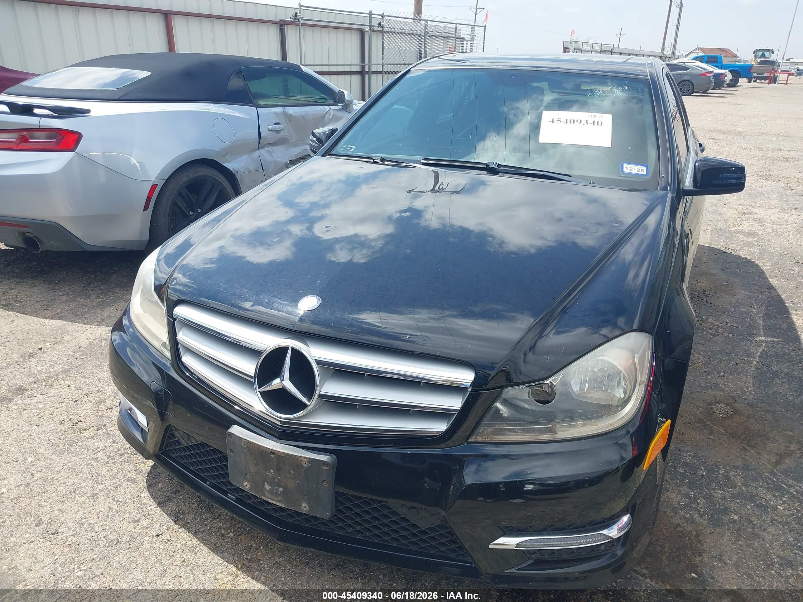 2013 Mercedes-benz C 250 Sport Black vin: WDDGF4HB4DA801515
