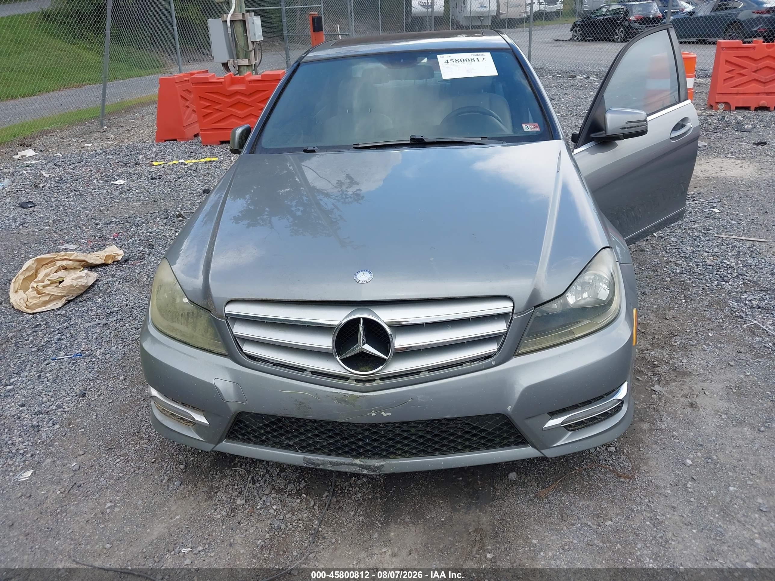 2013 Mercedes-benz C 250 Sport Silver vin: WDDGF4HB4DA829685