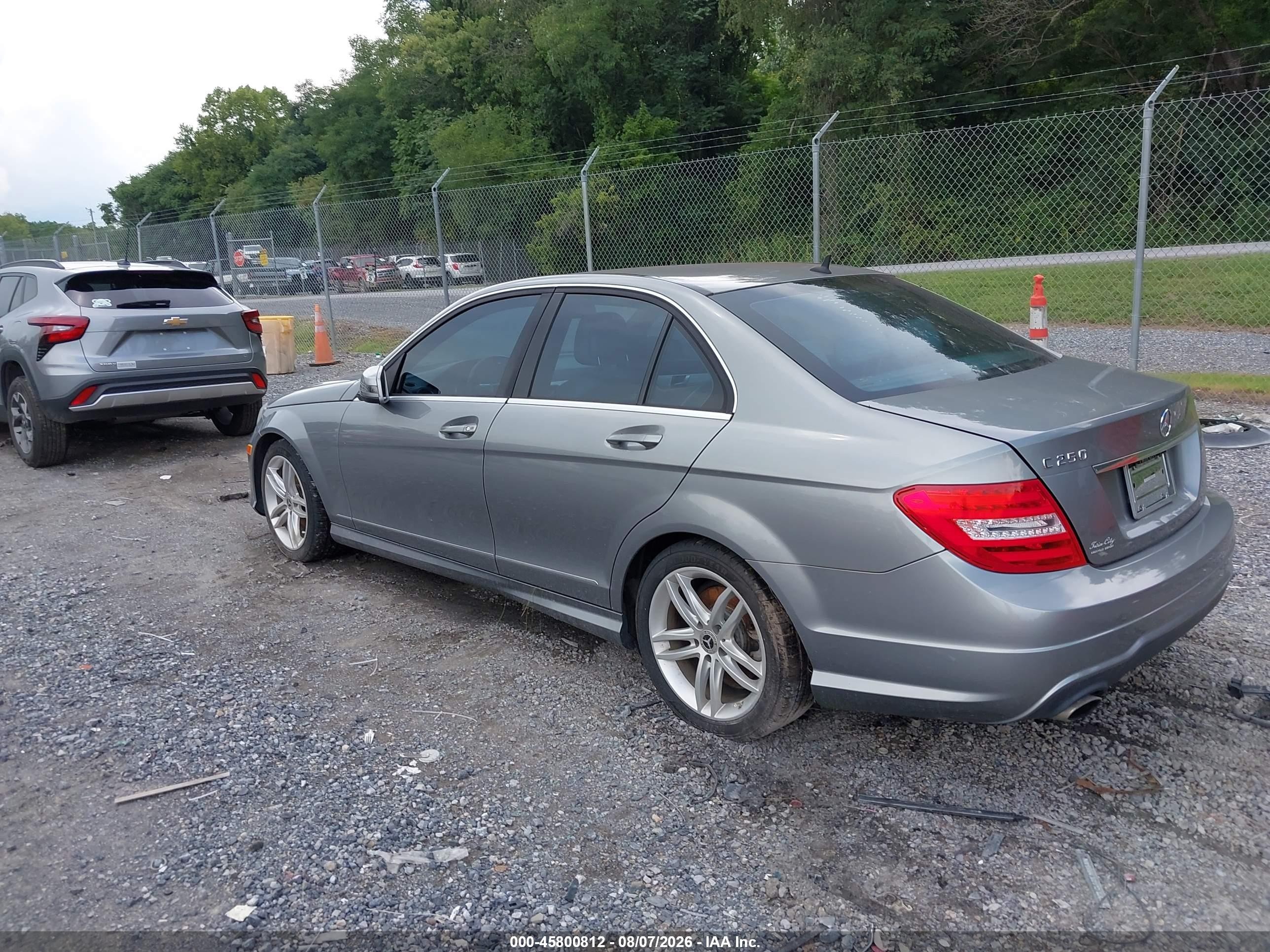 2013 Mercedes-benz C 250 Sport Silver vin: WDDGF4HB4DA829685