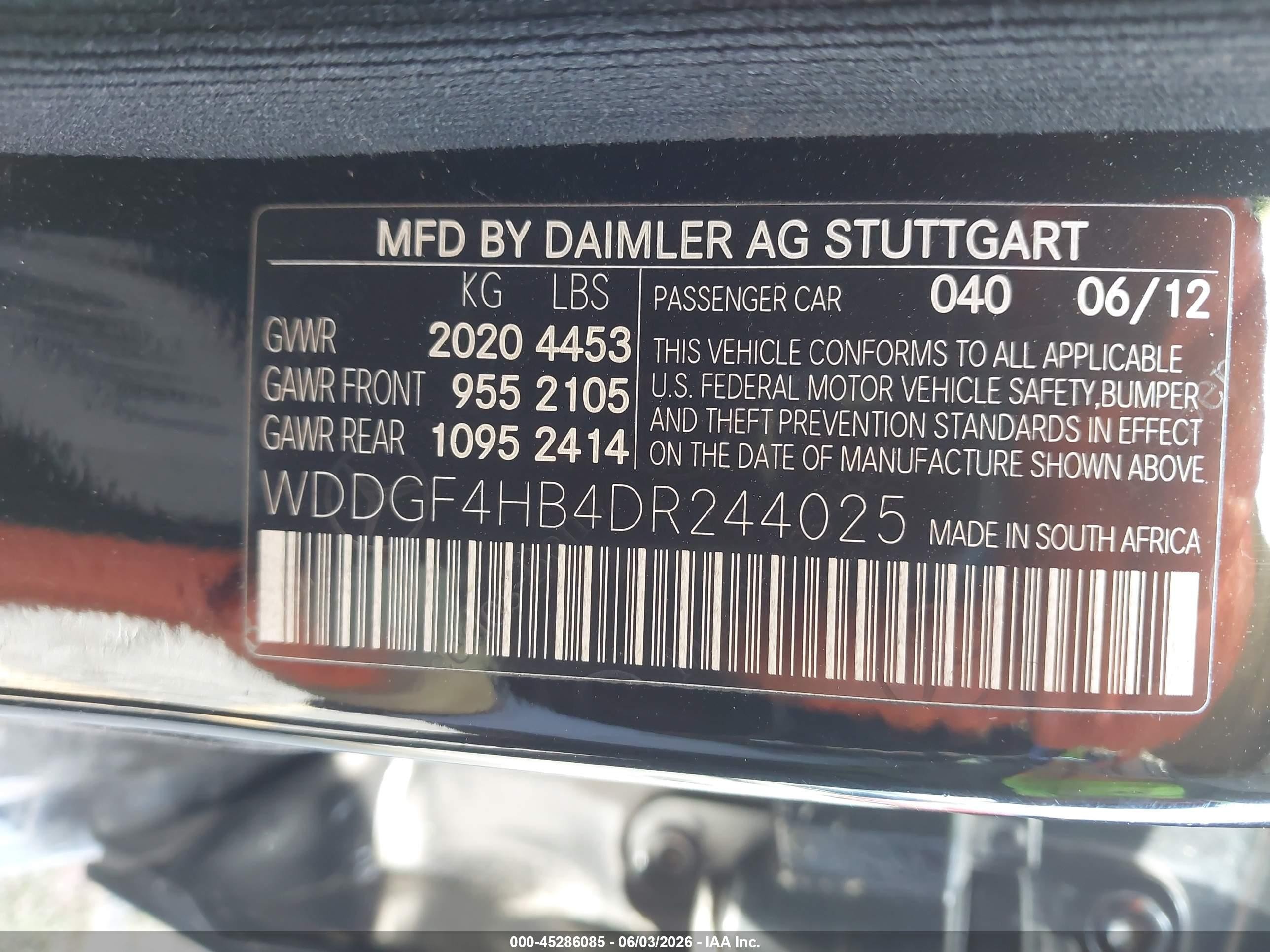 2013 Mercedes-benz C 250 Sport Black vin: WDDGF4HB4DR244025