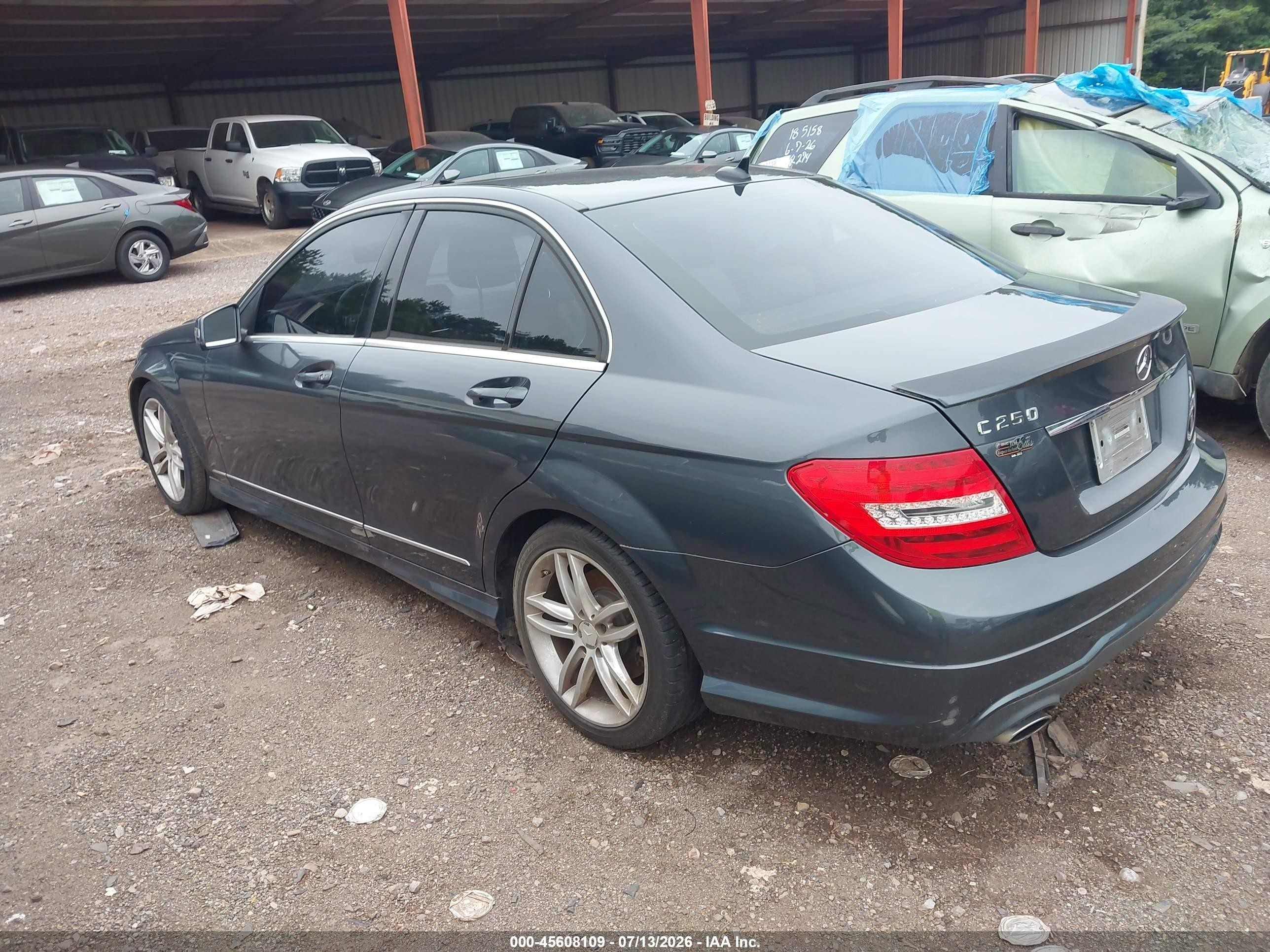 2013 Mercedes-benz C 250 Sport Black vin: WDDGF4HB4DR247426