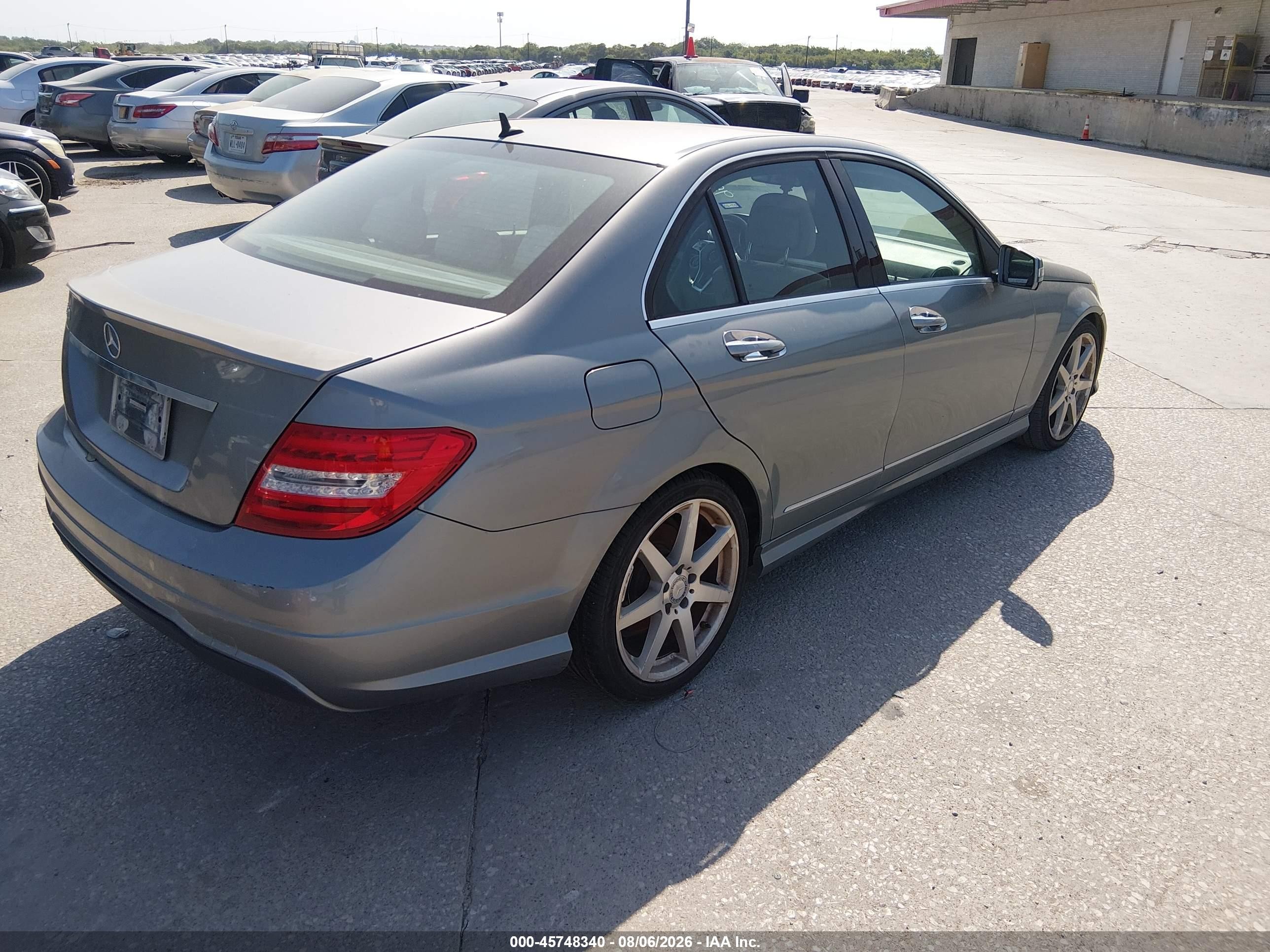 2014 Mercedes-benz C 250 Luxury/sport Gray vin: WDDGF4HB4EA956972