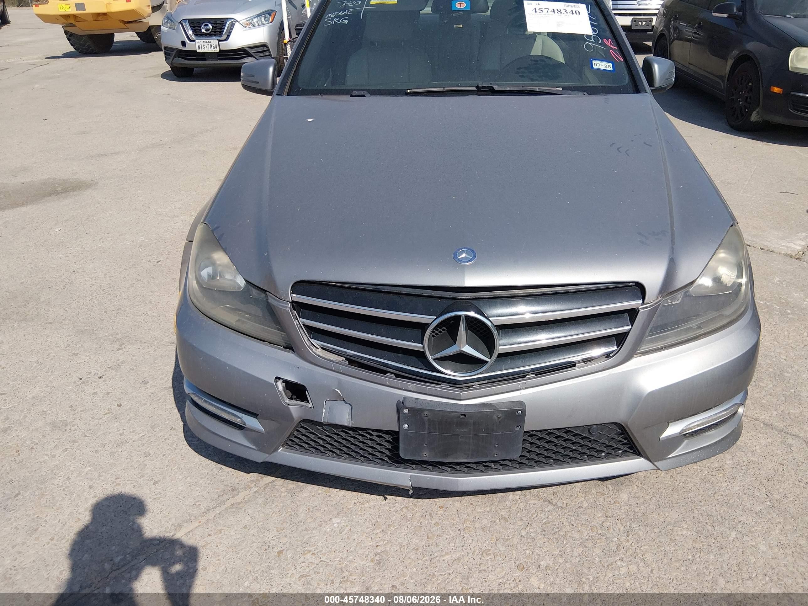 2014 Mercedes-benz C 250 Luxury/sport Gray vin: WDDGF4HB4EA956972