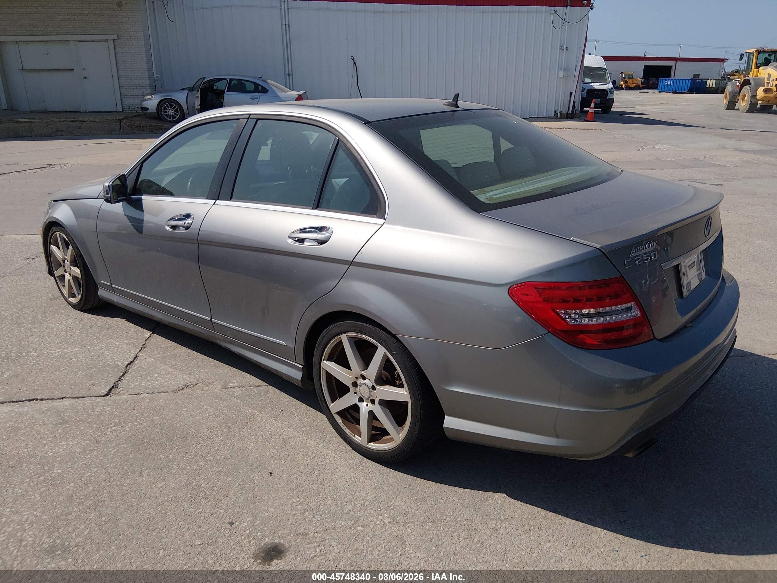 2014 Mercedes-benz C 250 Luxury/sport Gray vin: WDDGF4HB4EA956972