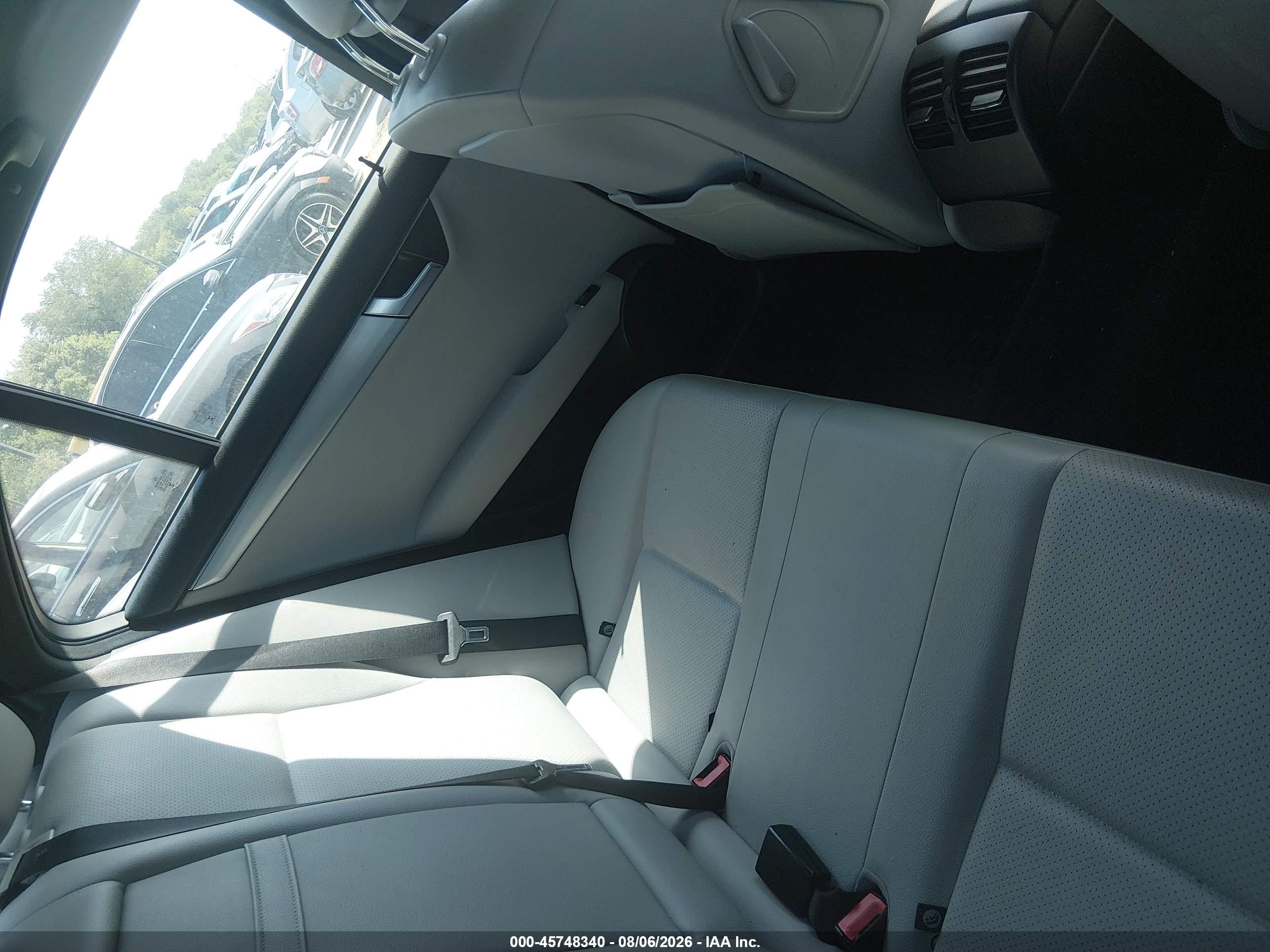 2014 Mercedes-benz C 250 Luxury/sport Gray vin: WDDGF4HB4EA956972