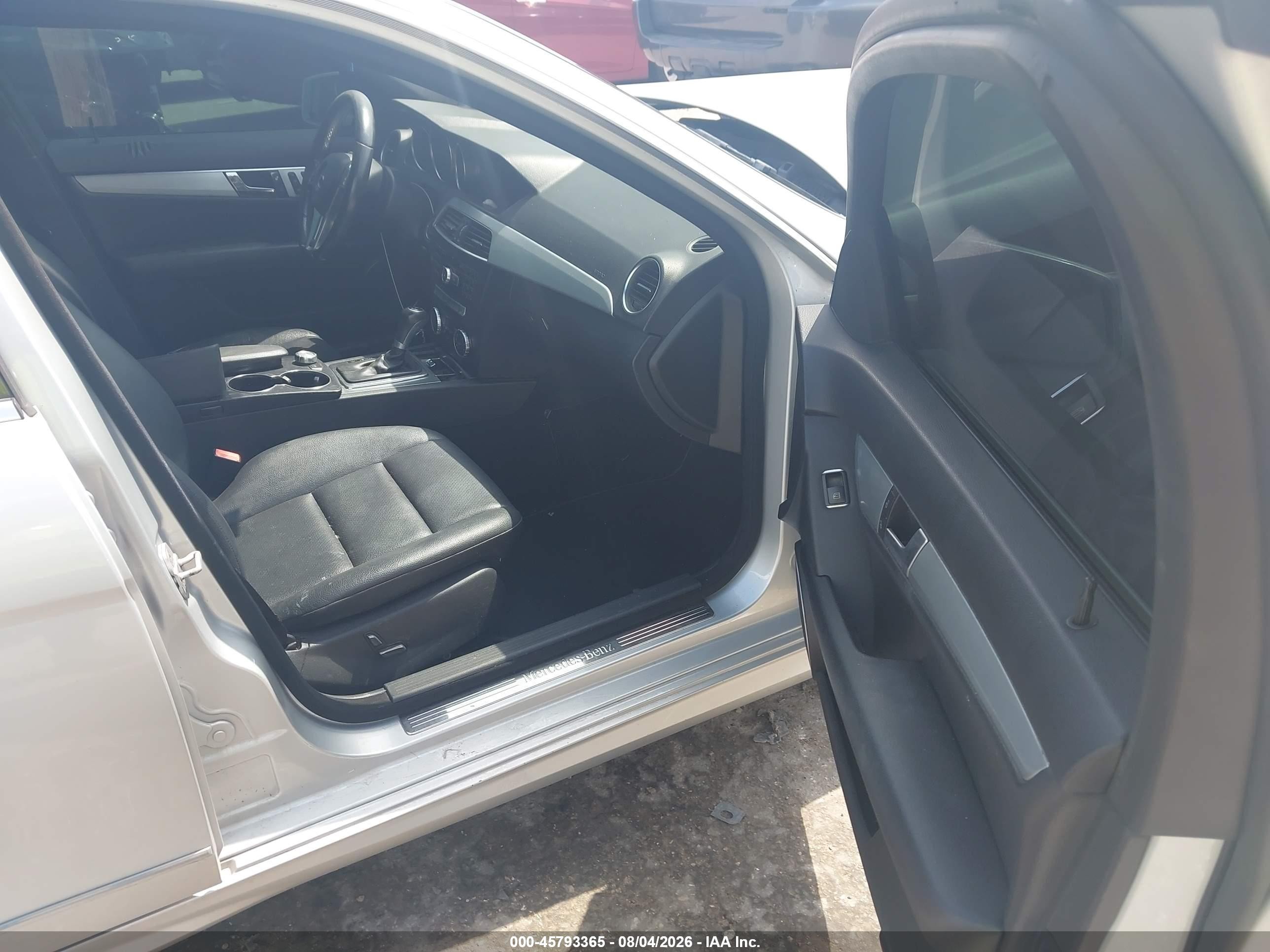 2014 Mercedes-benz C 250 Sport Silver vin: WDDGF4HB4EA962495