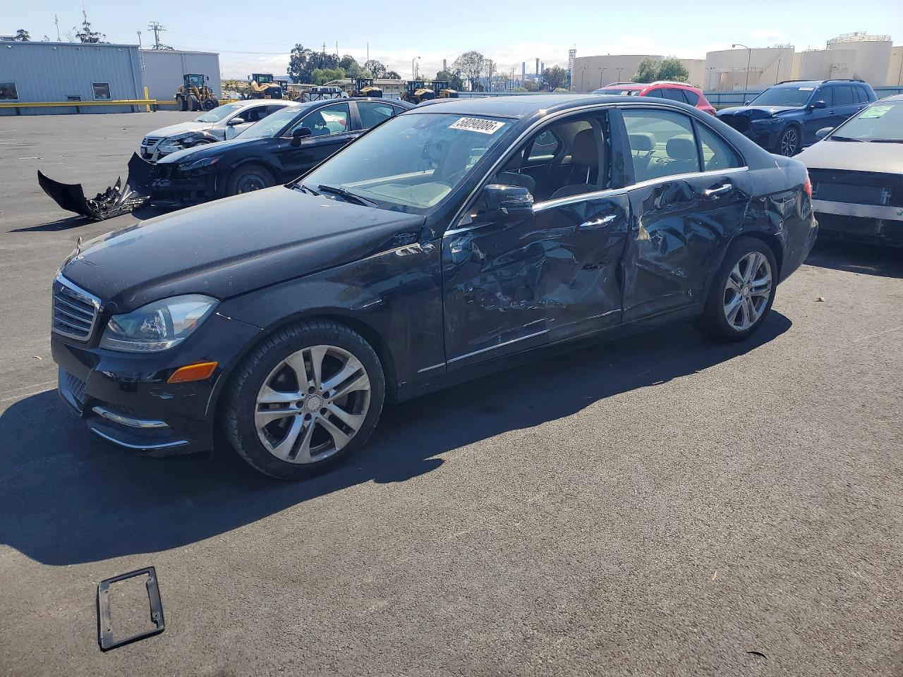 2014 Mercedes-benz C 250 Black vin: WDDGF4HB4EG158968