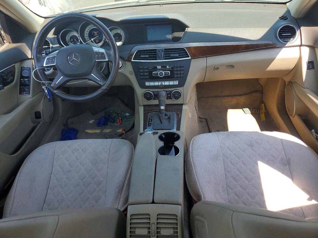 2014 Mercedes-benz C 250 Black vin: WDDGF4HB4EG158968