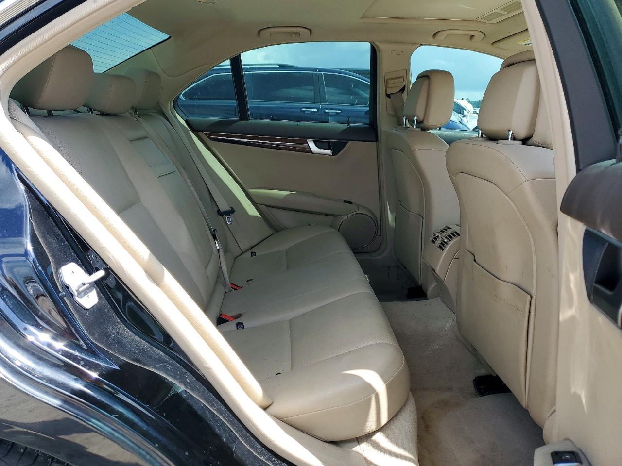 2012 Mercedes-benz C 250 Black vin: WDDGF4HB5CA654653
