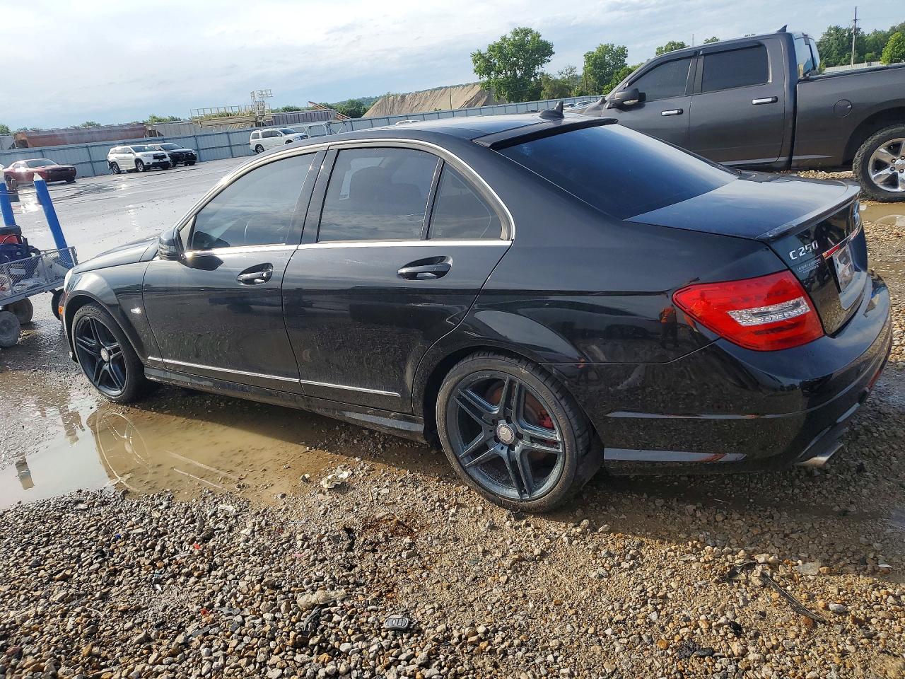 2012 Mercedes-benz C 250 Black vin: WDDGF4HB5CA669895
