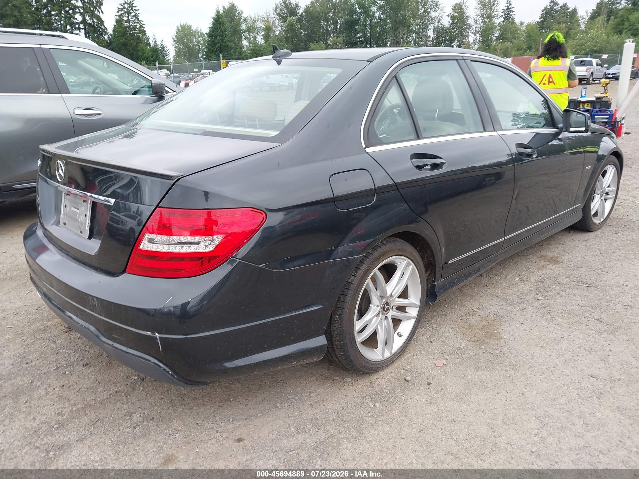 2012 Mercedes-benz C 250 Sport Black vin: WDDGF4HB5CR200369