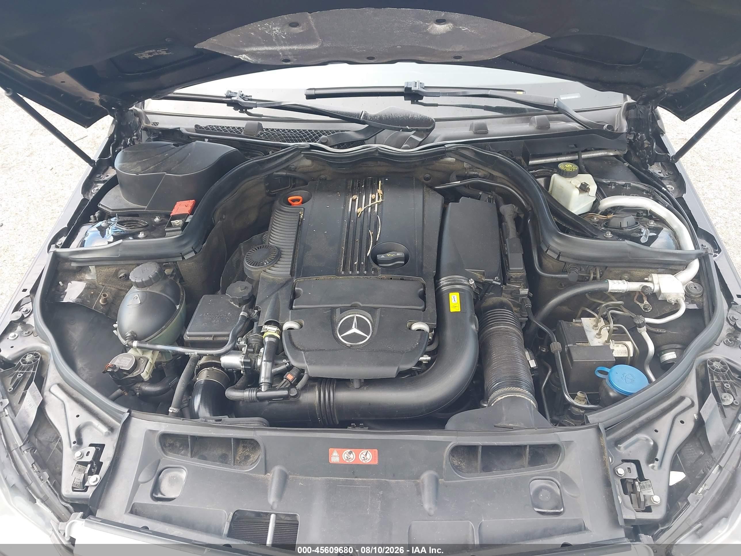 2012 Mercedes-benz C 250 Luxury/sport Black vin: WDDGF4HB5CR207127