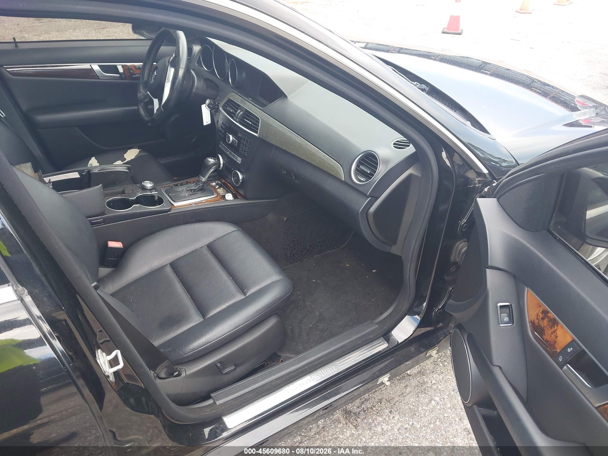 2012 Mercedes-benz C 250 Luxury/sport Black vin: WDDGF4HB5CR207127