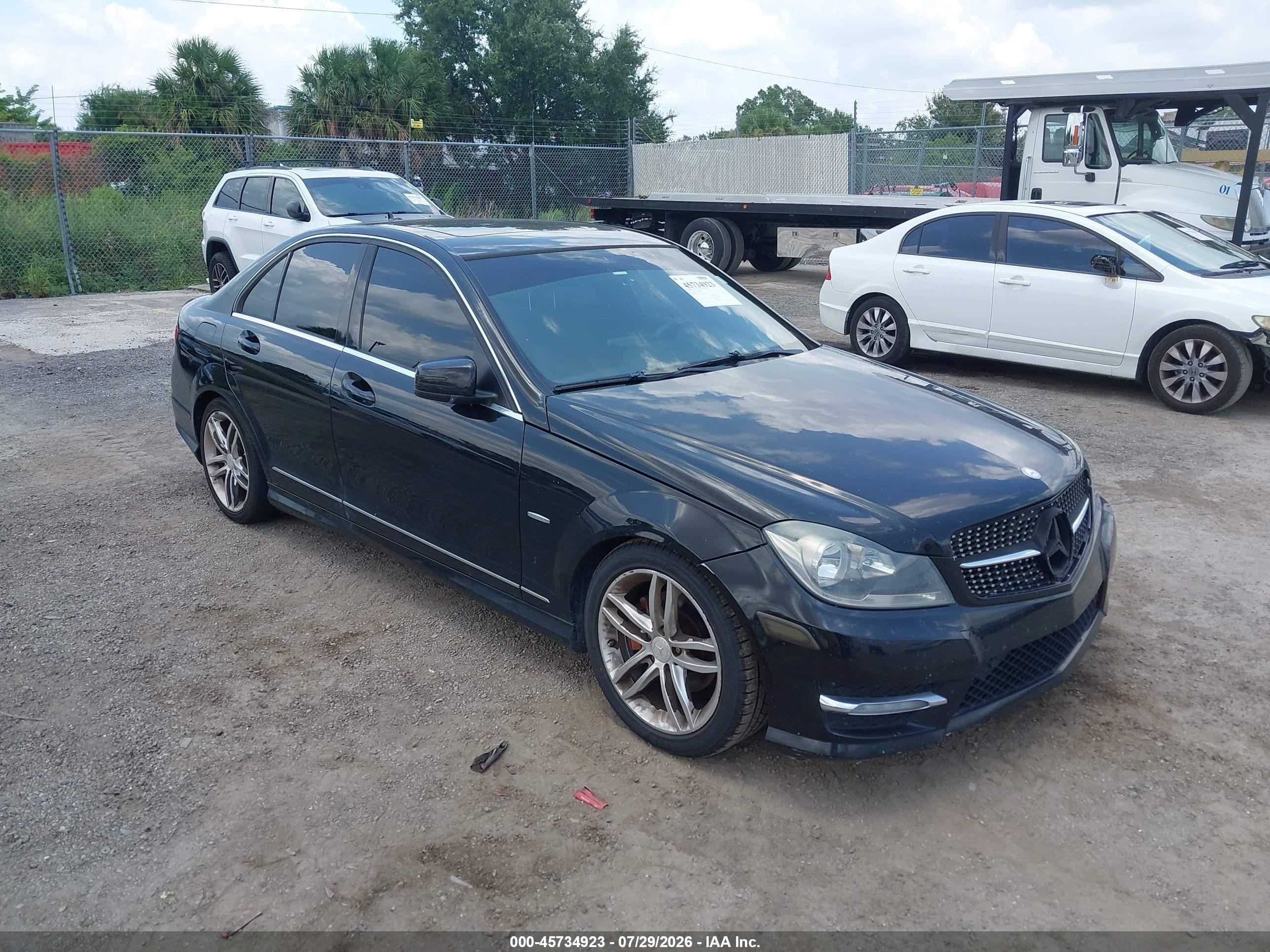 WDDGF4HB5CR213316