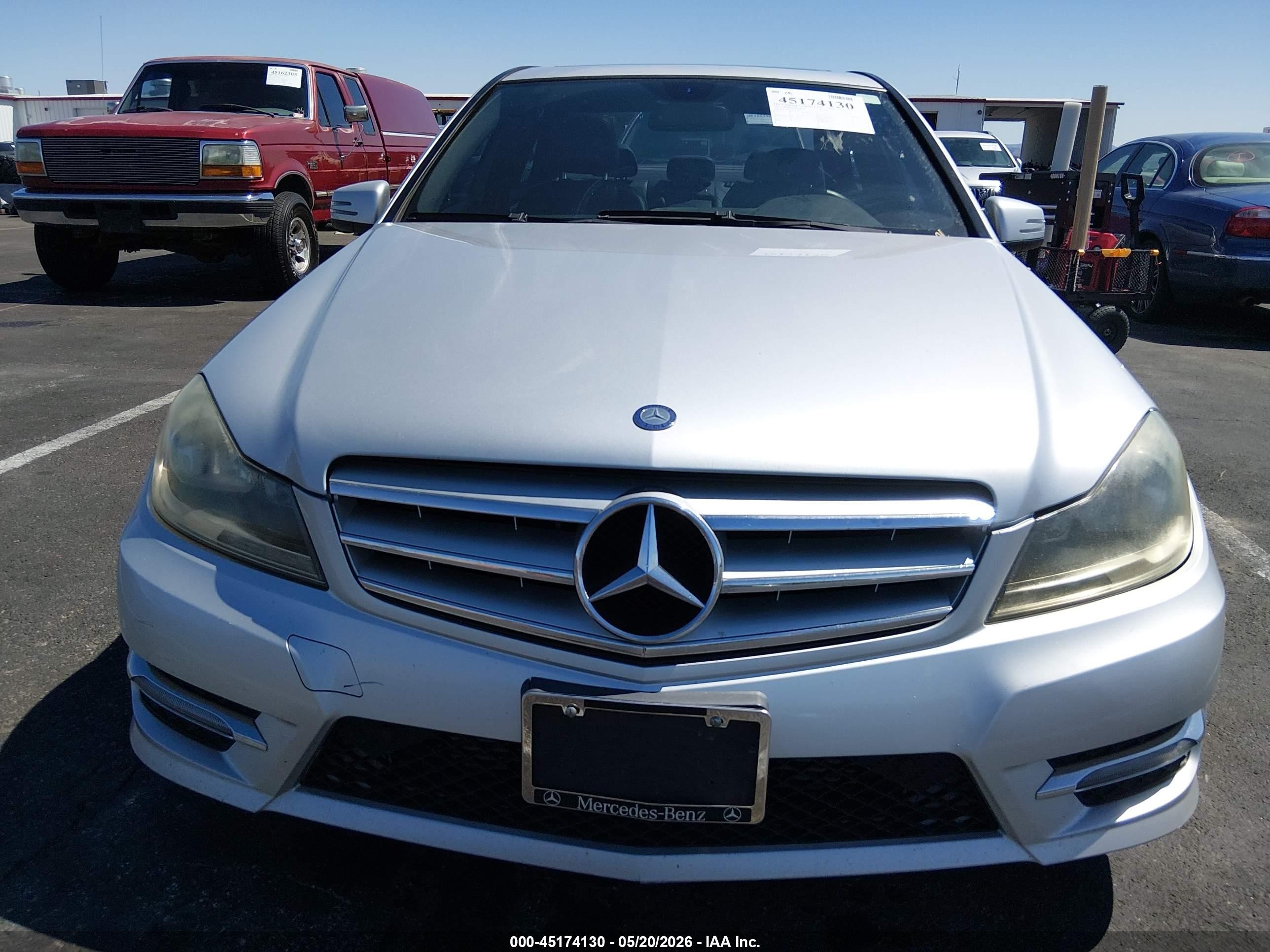 2012 Mercedes-benz C 250 Sport Silver vin: WDDGF4HB5CR216717
