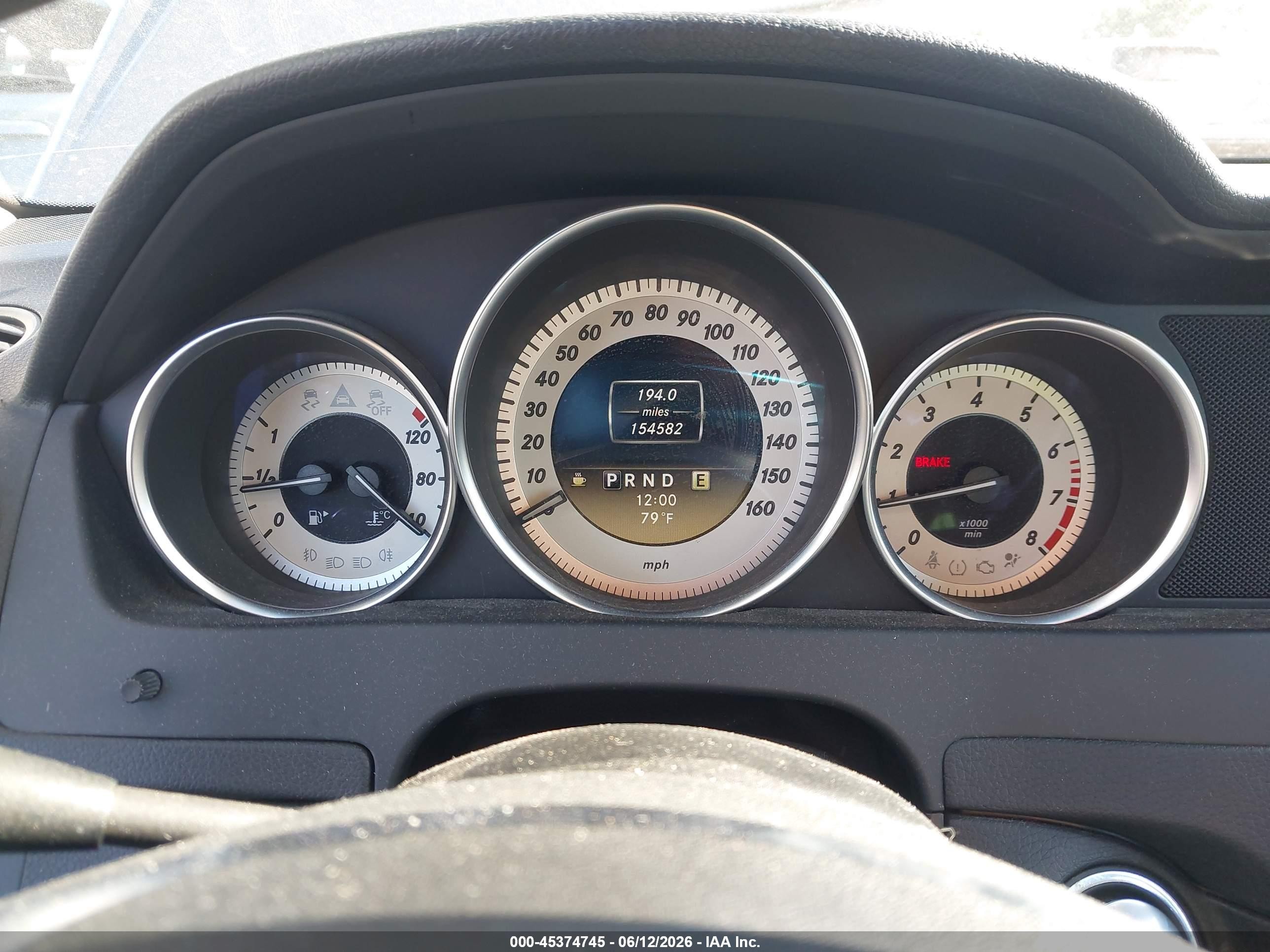 2012 Mercedes-benz C 250 Luxury/sport Серый vin: WDDGF4HB5CR225174