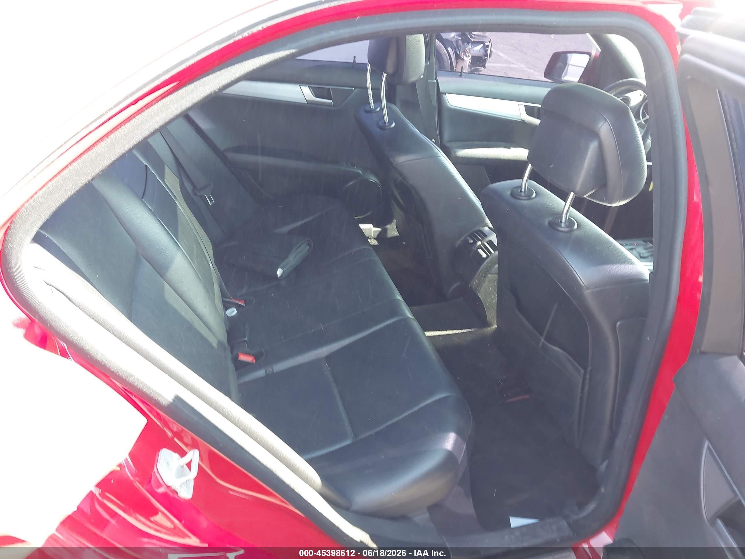 2013 Mercedes-benz C 250 Sport Red vin: WDDGF4HB5DA777550