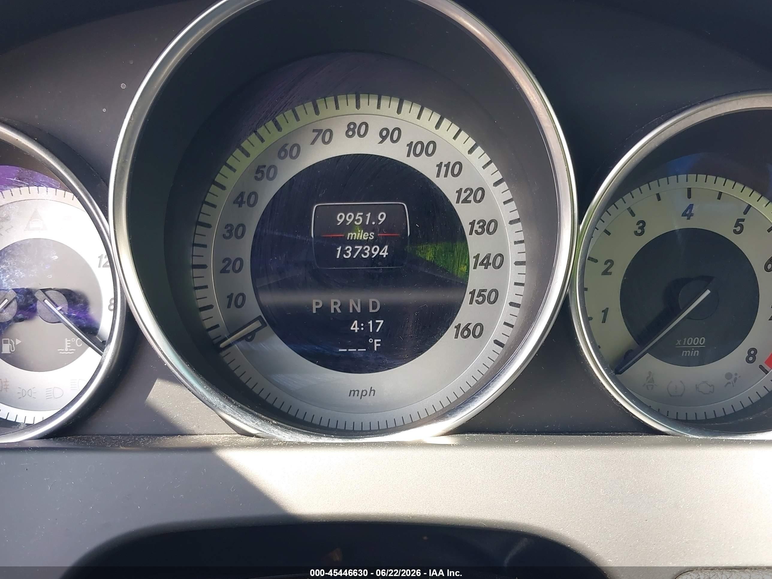 2013 Mercedes-benz C 250 Sport White vin: WDDGF4HB5DR258127