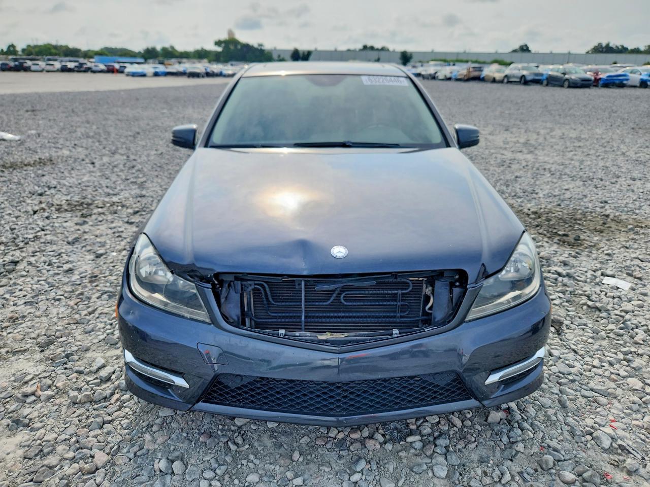 2013 Mercedes-benz C 250 Gray vin: WDDGF4HB5DR262209