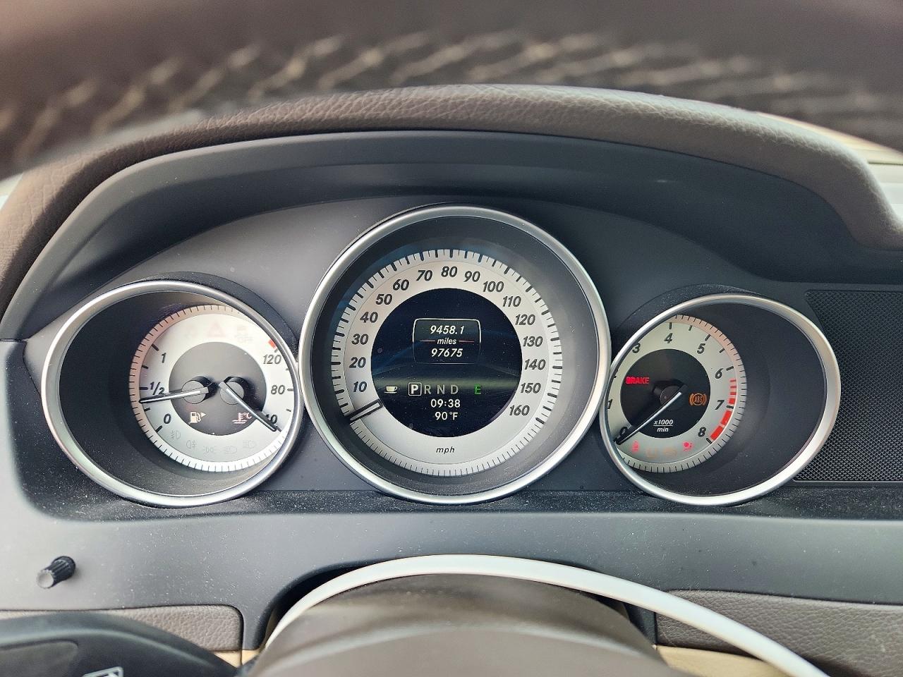 2013 Mercedes-benz C 250 Gray vin: WDDGF4HB5DR262209