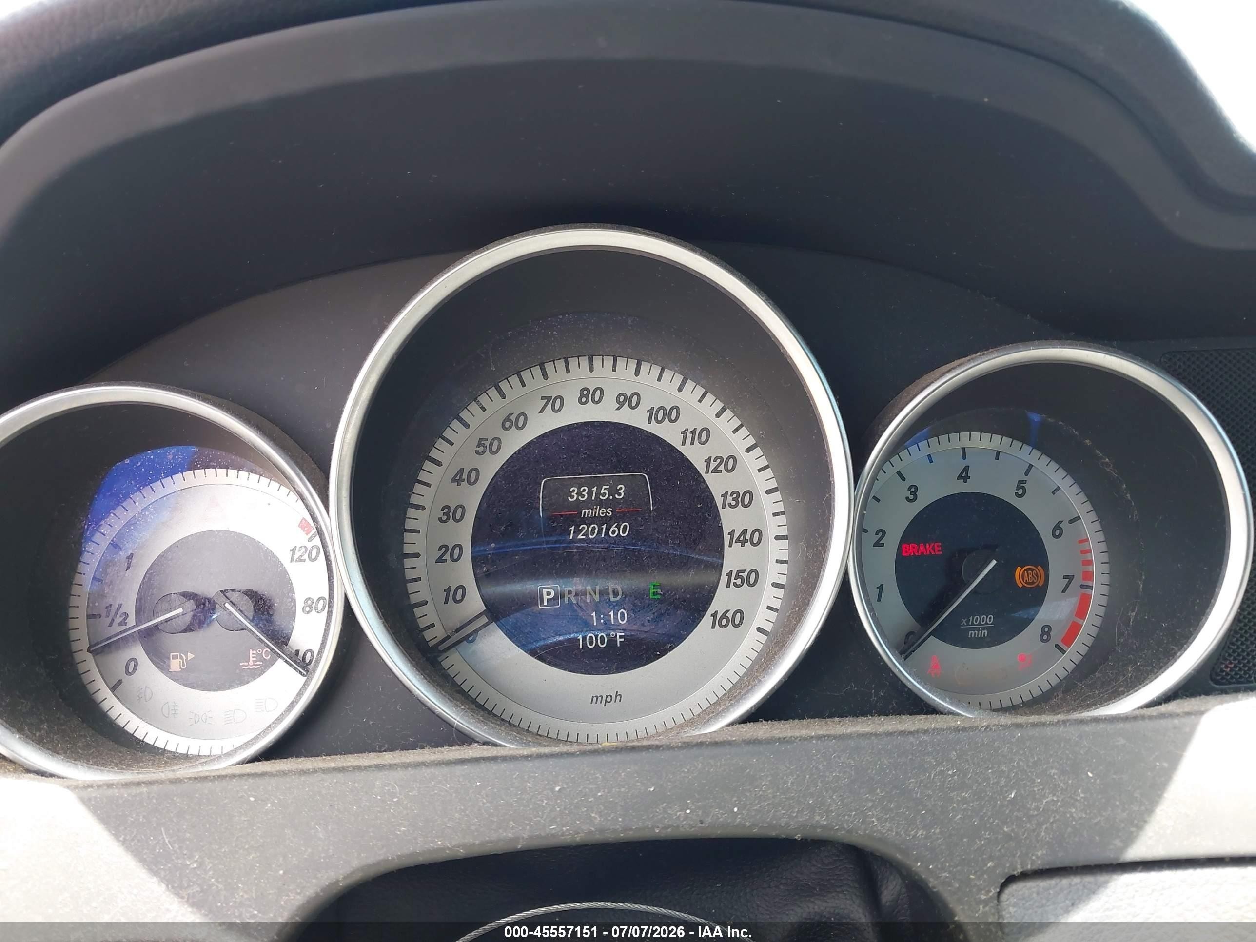 2013 Mercedes-benz C 250 Sport Черный vin: WDDGF4HB5DR264252