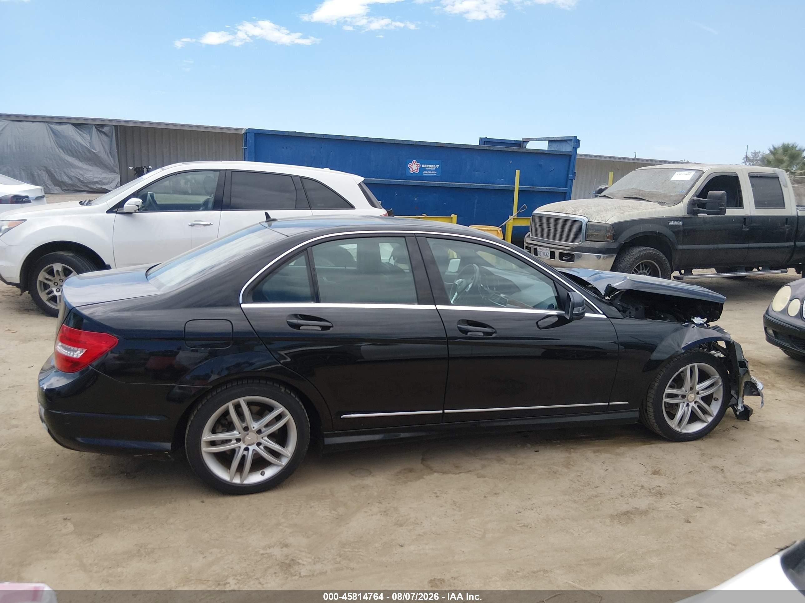 2013 Mercedes-benz C 250 Sport Black vin: WDDGF4HB5DR269841