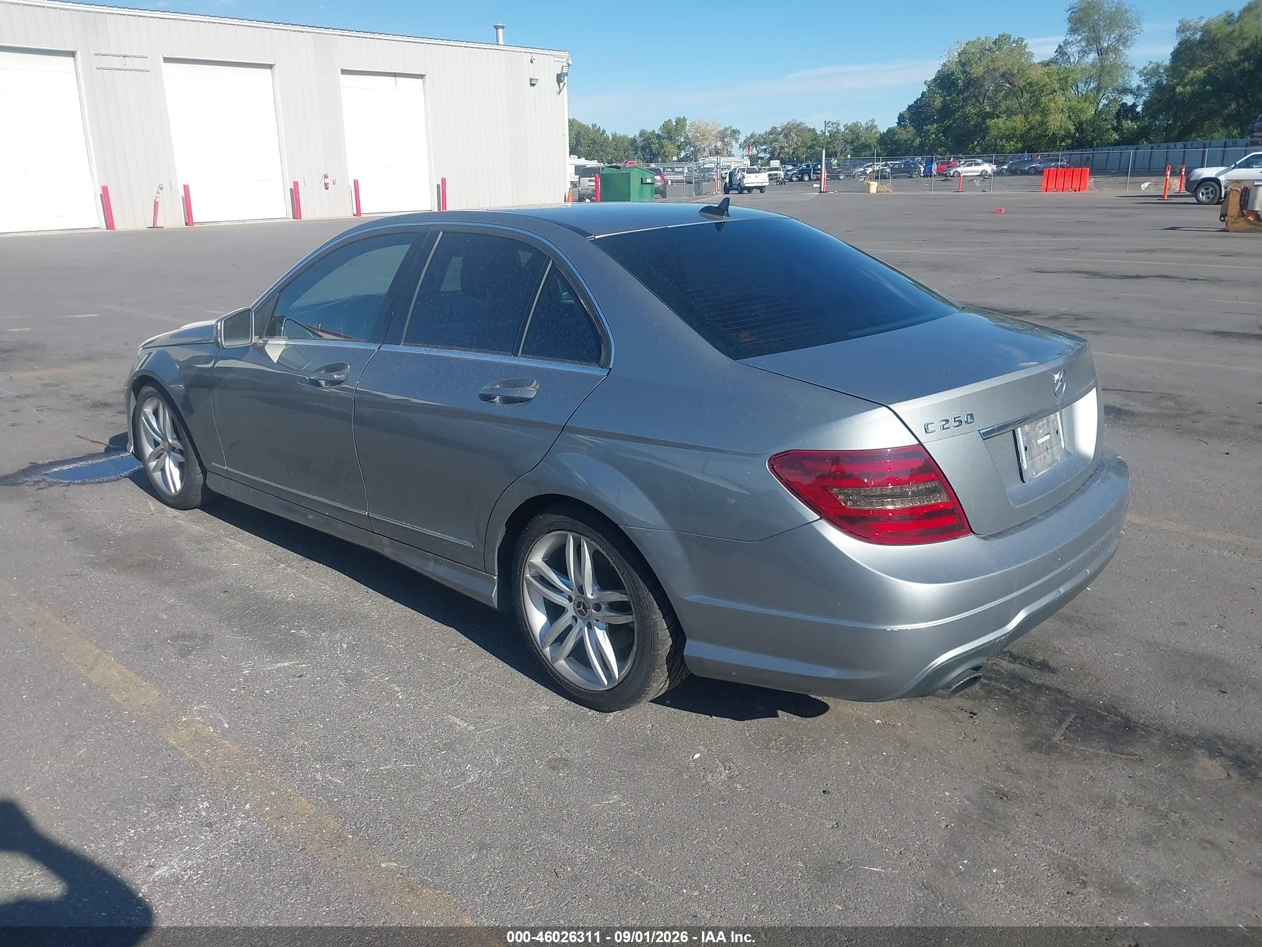 2013 Mercedes-benz C 250 Sport Silver vin: WDDGF4HB5DR271413